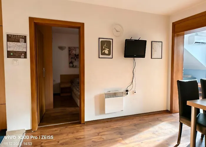 Lara's Cosy 200 M From Lift * Bansko